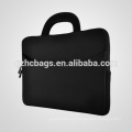 Para 15 &quot;computadoras portátiles y Chromebooks, bolso portátil del neopreno de la correa del bolso de la caja de la manija del bolsillo accesorio